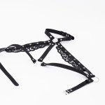 Черная резная портупея с клепками Черная резная портупея с клепками