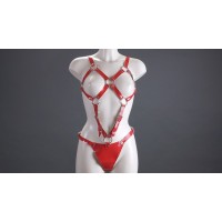 Красный лакированный комплект из кожи Красный лакированный комплект из кожи