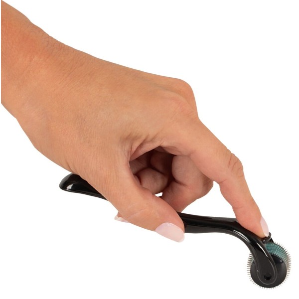 Черное колесо Вартенберга Micro Pinwheel - 13,4 см. Черное колесо Вартенберга Micro Pinwheel - 13,4 см.