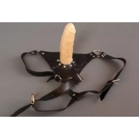 Женский страпон с виниловой насадкой телесного цвета - 16 см. Женский страпон с виниловой насадкой телесного цвета - 16 см.