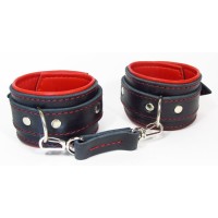 Оковы на руки с красным подкладом 