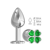 Серебристая анальная втулка с клевером из зеленых кристаллов - 7 см. Серебристая анальная втулка с клевером из зеленых кристаллов - 7 см.