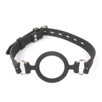 Черный кляп-кольцо на регулируемом ремешке Черный кляп-кольцо на регулируемом ремешке