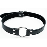 Черный кляп-расширитель с кольцом на ремешке