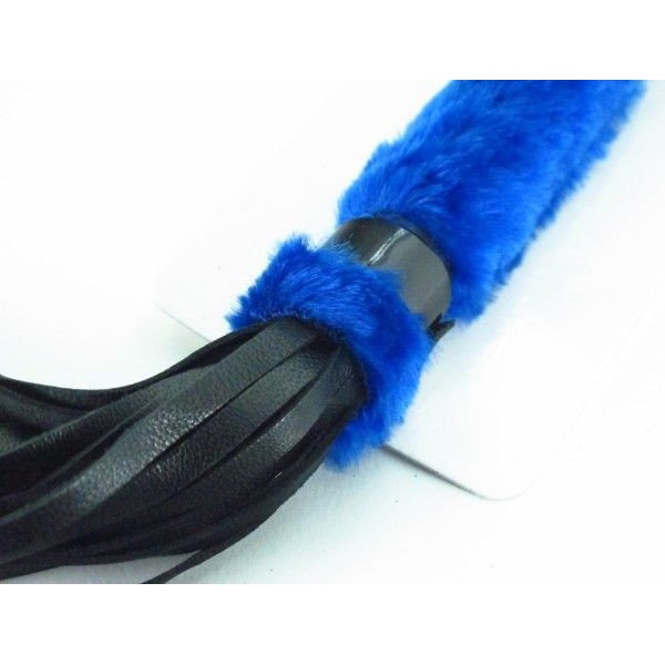 Нежная плеть с синим мехом BDSM Light - 43 см