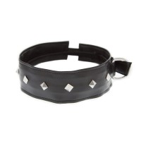 Полиуретановый ошейник с пуклями Collar with Studs Полиуретановый ошейник с пуклями Collar with Studs