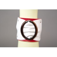 Бело-красный браслет с овальной пряжкой 