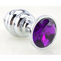 Серебристая фигурная анальная пробка с фиолетовым кристаллом - 8 см. Серебристая фигурная анальная пробка с фиолетовым кристаллом - 8 см.