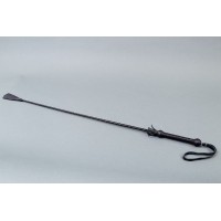 Короткий витой стек с наконечником-крестом - 70 см. Короткий витой стек с наконечником-крестом - 70 см.