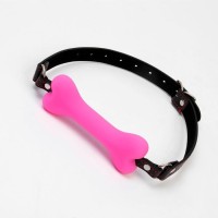 Розовый кляп-косточка с черными ремешками Розовый кляп-косточка с черными ремешками