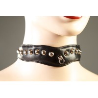 Узенький кожаный ошейник с заклёпками Узенький кожаный ошейник с заклёпками