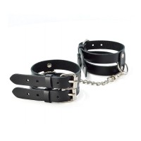 Черные оковы Грация с пряжками