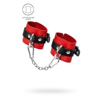Красно-черные мягкие наручники с одним ремешком с люверсами