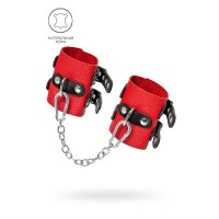 Красно-черные мягкие наручники с двумя ремешками с люверсами Красно-черные мягкие наручники с двумя ремешками с люверсами