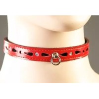 Декоративный красный ошейник со стразами и колечком