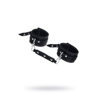 Черные двухслойные кожаные оковы с белой строчкой Черные двухслойные кожаные оковы с белой строчкой