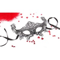 Черная ажурная текстильная маска Амели