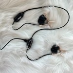 Интерактивные вибрирующие зажимы для сосков N1