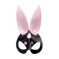 Кожаный брелок в виде маски зайчика Кожаный брелок в виде маски зайчика